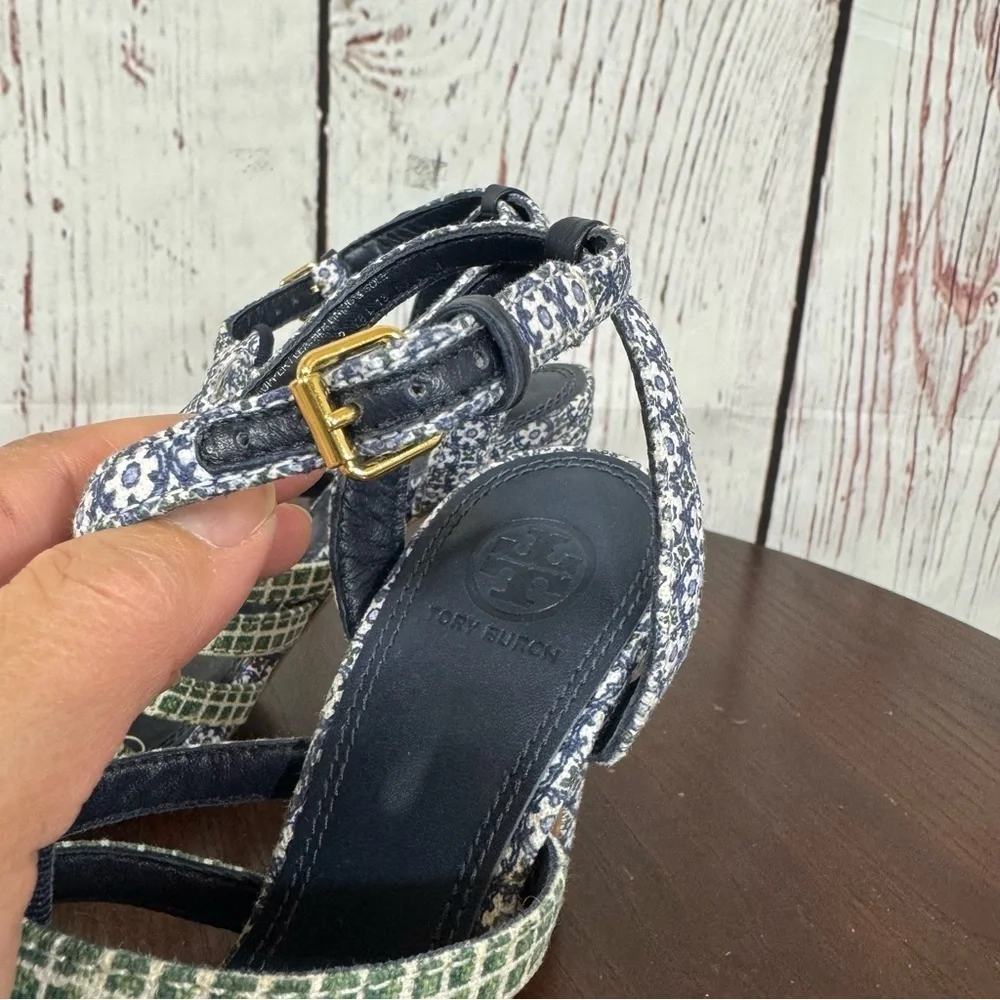 Tory Burch Charlene 100mm Women's Blue Printed linen Sandals size 7.5 NIB